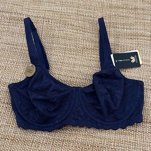 Wacoal Convertible Bra Suze 32 DD.  NWT
